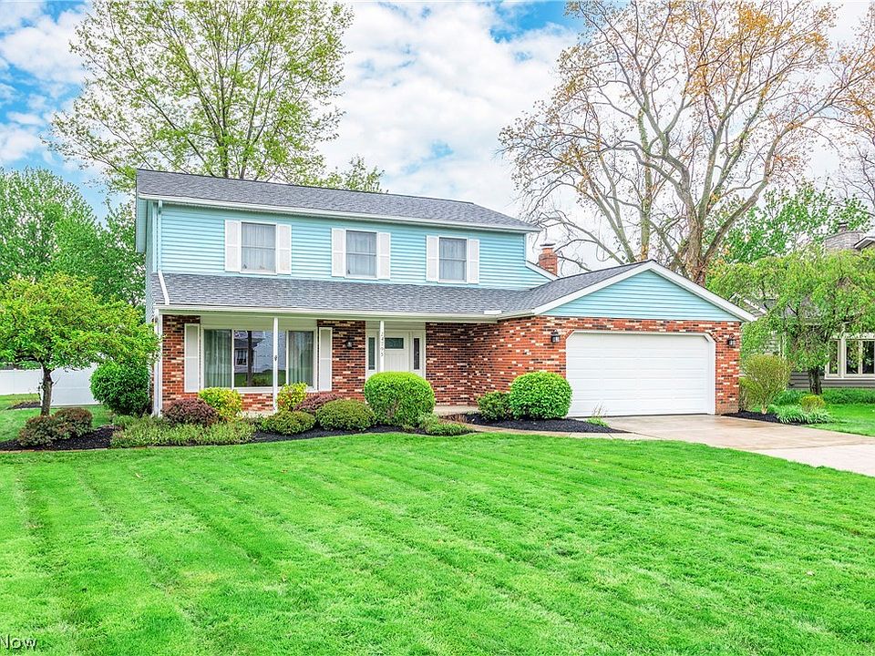 1st image of 24795 Framingham Dr