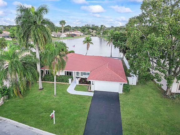 2nd image of 1811 NW 110 Terrace