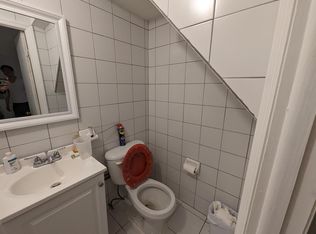 82-42 168th St, Jamaica, NY 11432