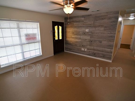 4th image of 1708 Saul Ave