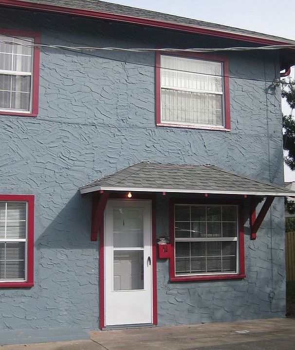 1st image of 228 N Hollywood Ave