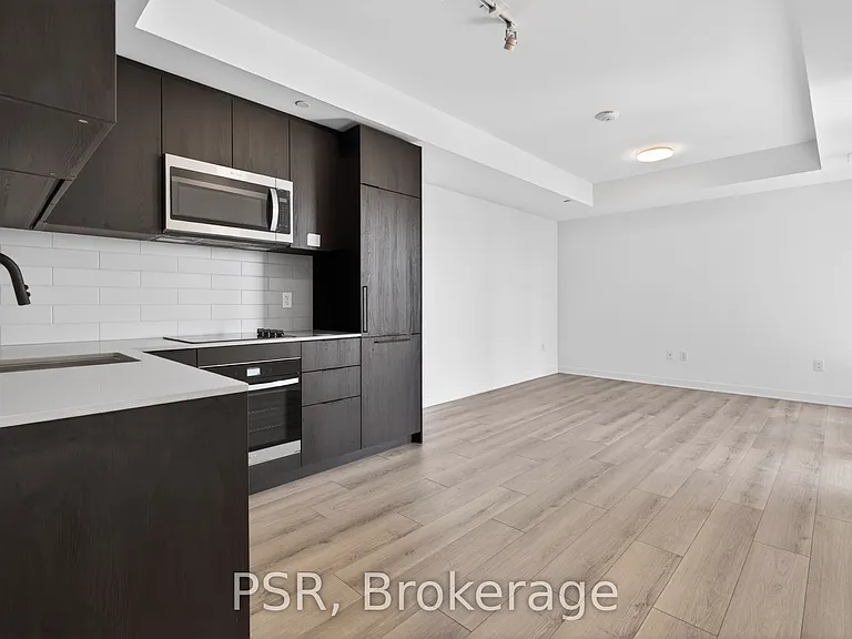 1185 Dupont St N #502 — Photo 3