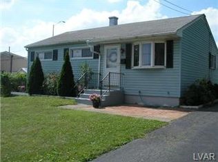 2072 Dogwood Ln, Bethlehem, PA 18018