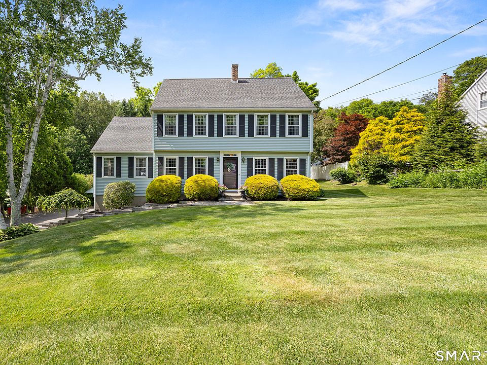 1st image of 63 Northwest Drive