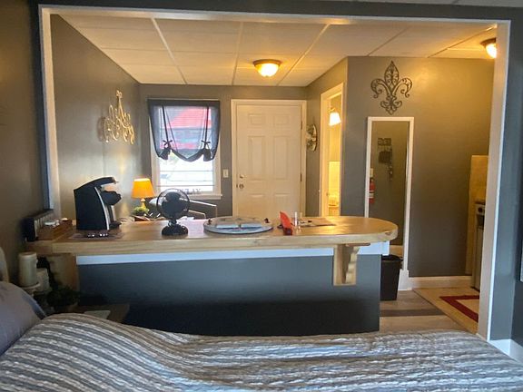 4th image of 885 Laconia Rd #20A