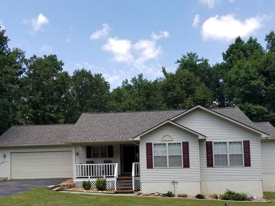 1st image of 289 Goldenbrook Dr