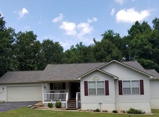 289 Goldenbrook Dr, Crossville, TN 38555