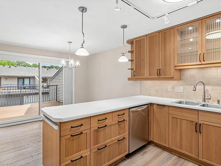 4430 Arden View Ct — Photo 13