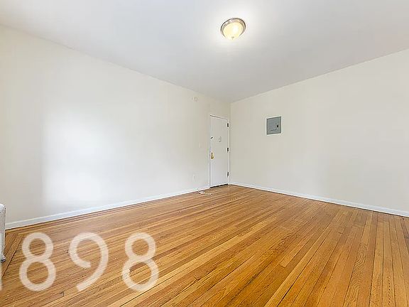 4th image of 34-10 84th St #E23