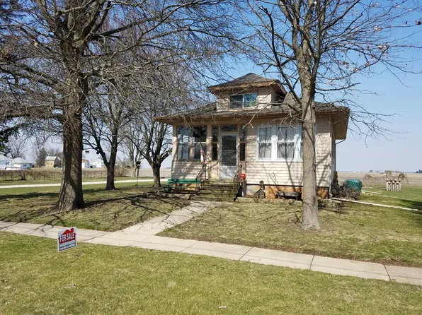 207 E 5th Ave, Woodhull, IL 61490