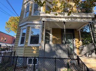 644 15th Ave Floor 3, Newark, NJ 07103