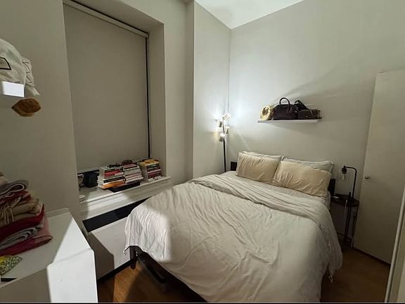 3rd image of 90 West St APT 3Y