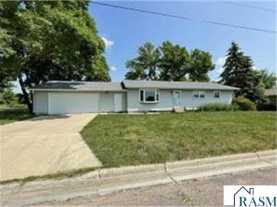 400 Lafayette Ave, Lafayette, MN, 56054