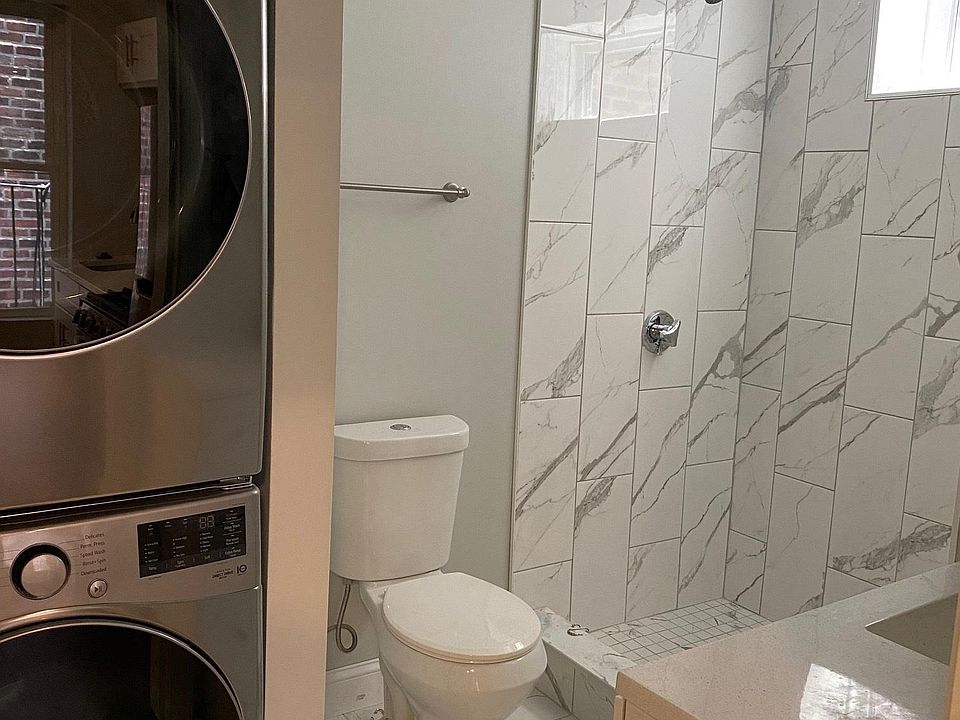 2nd image of 51 Charter St #2