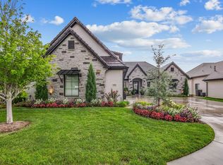 2125 N Veranda Cir, Wichita, KS 67206
