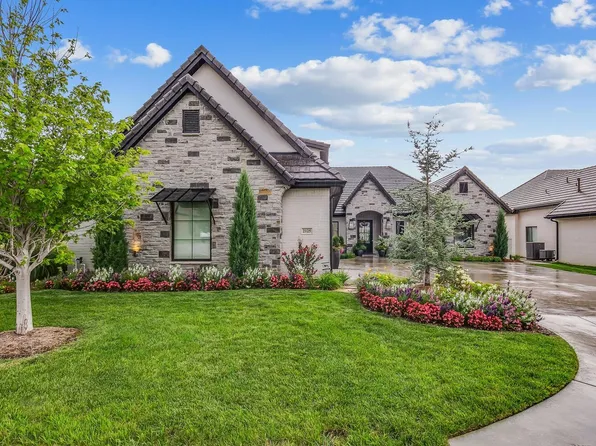 2125 N Veranda Cir, Wichita, KS 67206