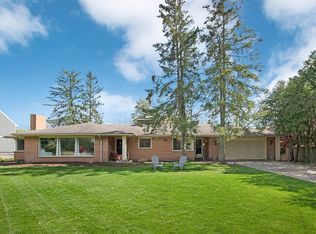 2112 Romence Dr NE, Grand Rapids, MI 49503