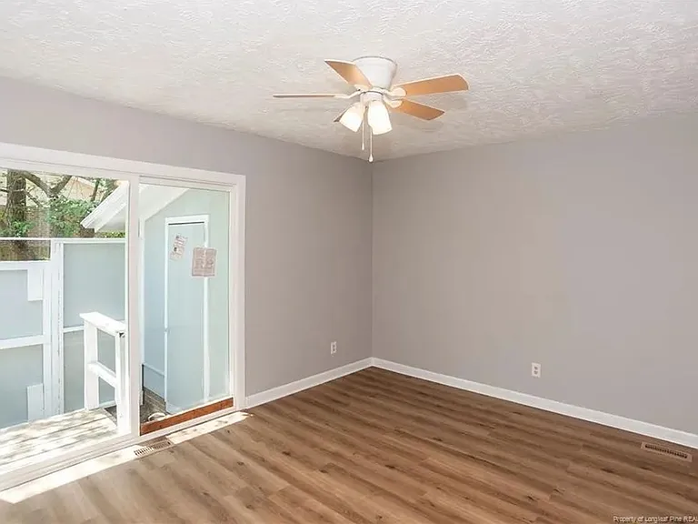 2012 Lakemeadow Dr — Photo 15