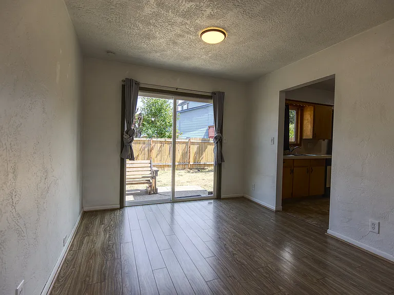 1180 Fairmount Ave S — Photo 4