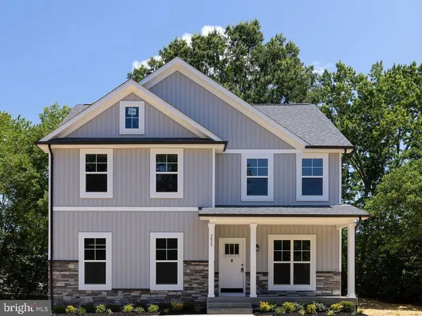 5835 Smith Station Rd, Fredericksburg, VA 22407