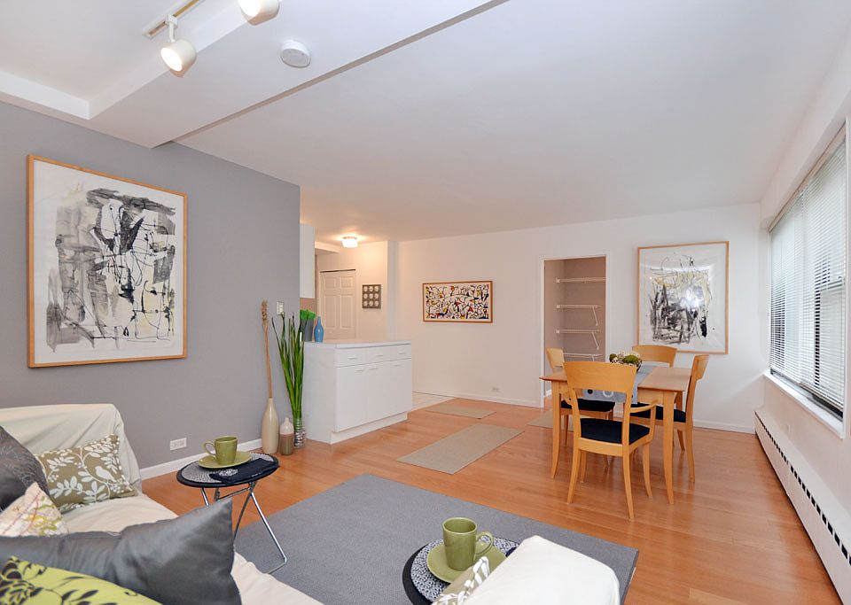 1st image of 3420 N Lake Shore Dr APT 10J