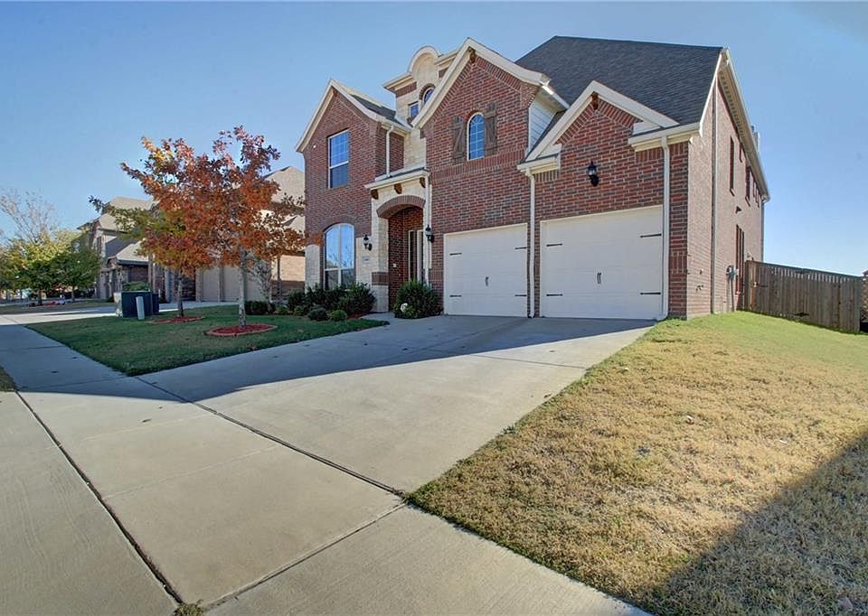 1st image of 12005 Hathaway Dr