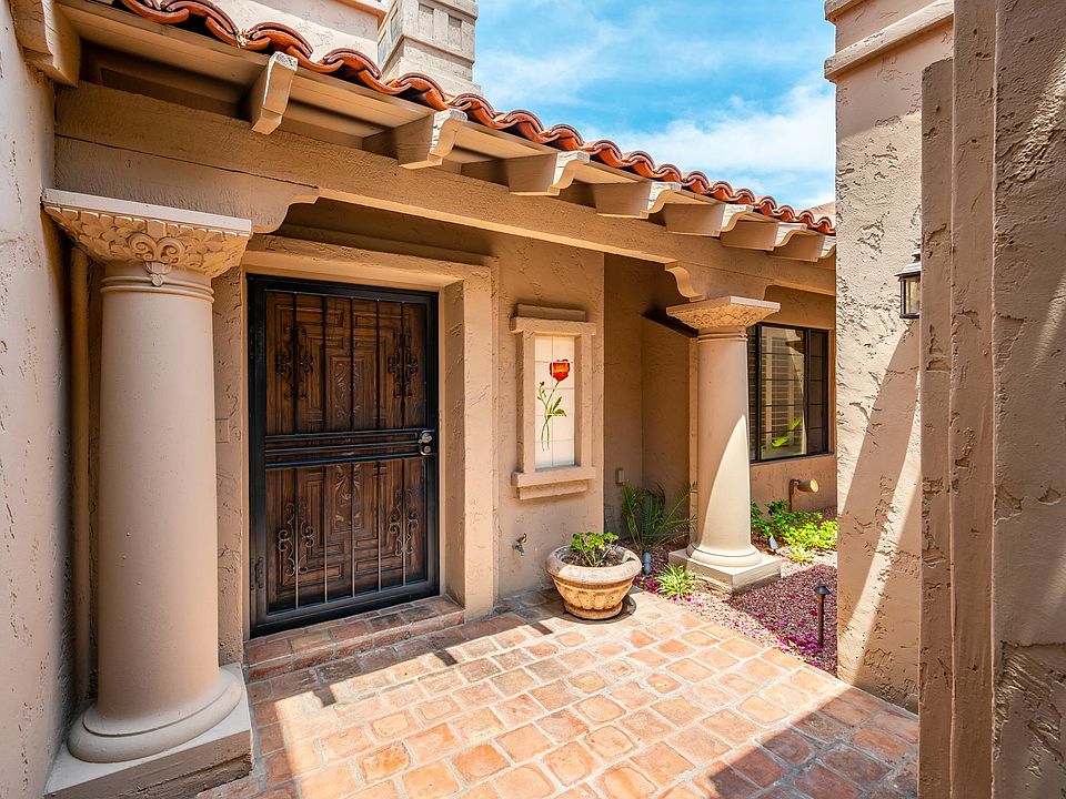 courtyard entry