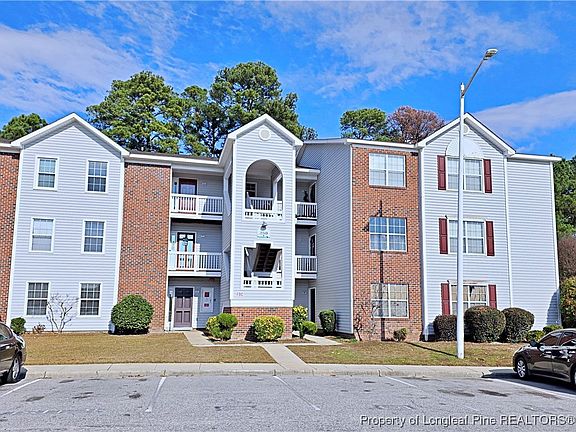 2nd image of 259 Waterdown Dr APT 11