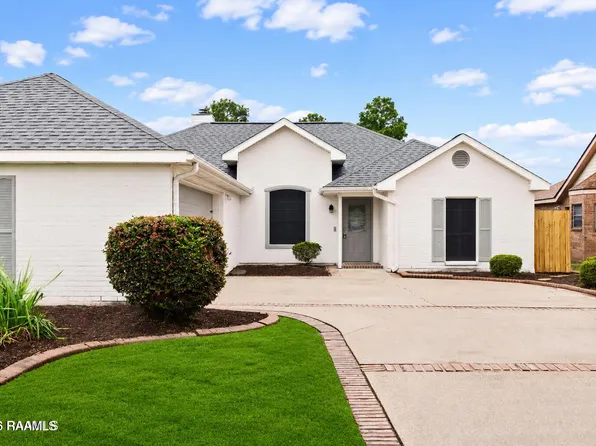 108 Bronze Medal Dr, Lafayette, LA 70506