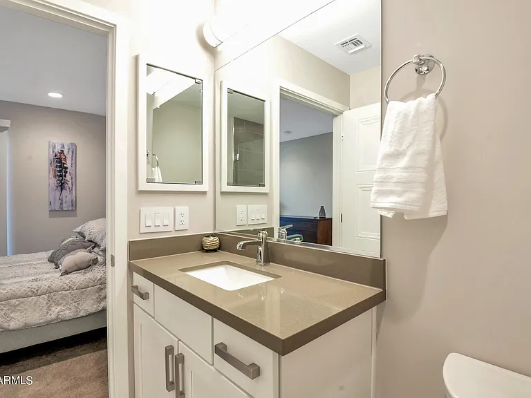 7550 E Osborn Rd #1008 — Photo 32