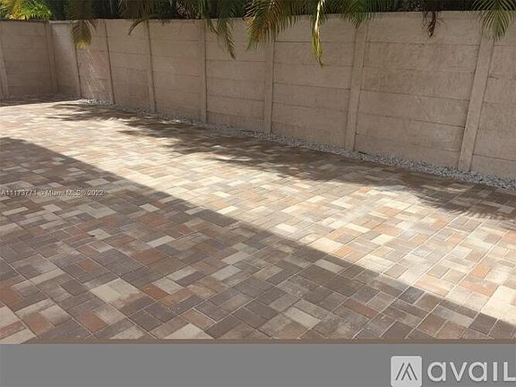 3rd image of 10809 NW 51st Trl #10809