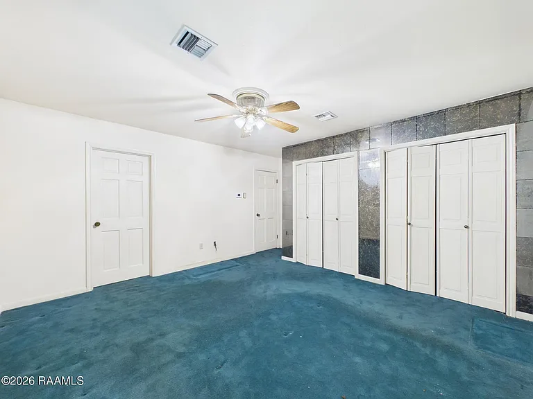 100 Oak Coulee Dr — Photo 15