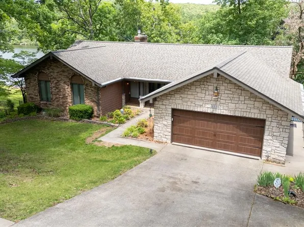 1226 S Deer Trl, Fredericktown, MO 63645