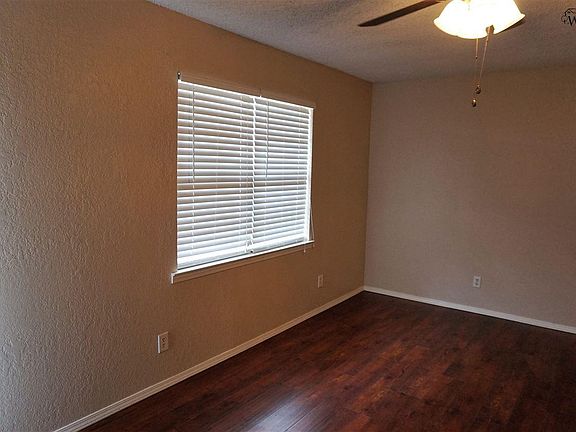5th image of 3002 McGaha Ave