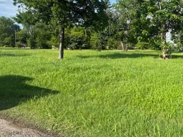 W Allen St, Malakoff, TX 75148