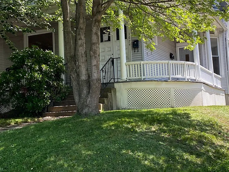 1634 Capouse Ave — Photo 4