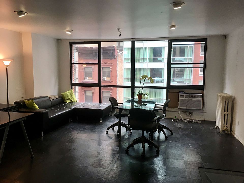 1st image of 41 W 36th St Ste 5