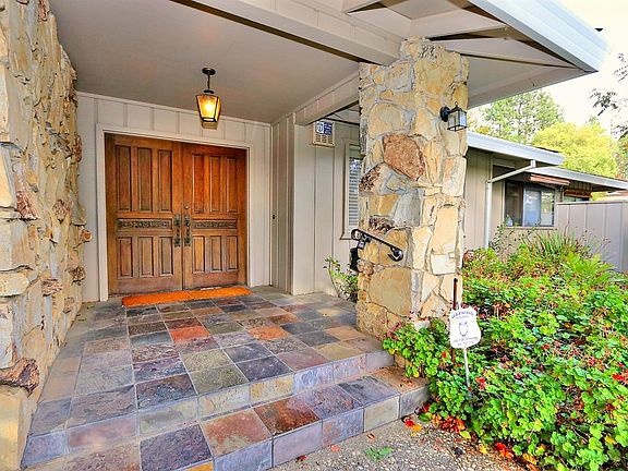 2nd image of 200 W Monte Vista Cir
