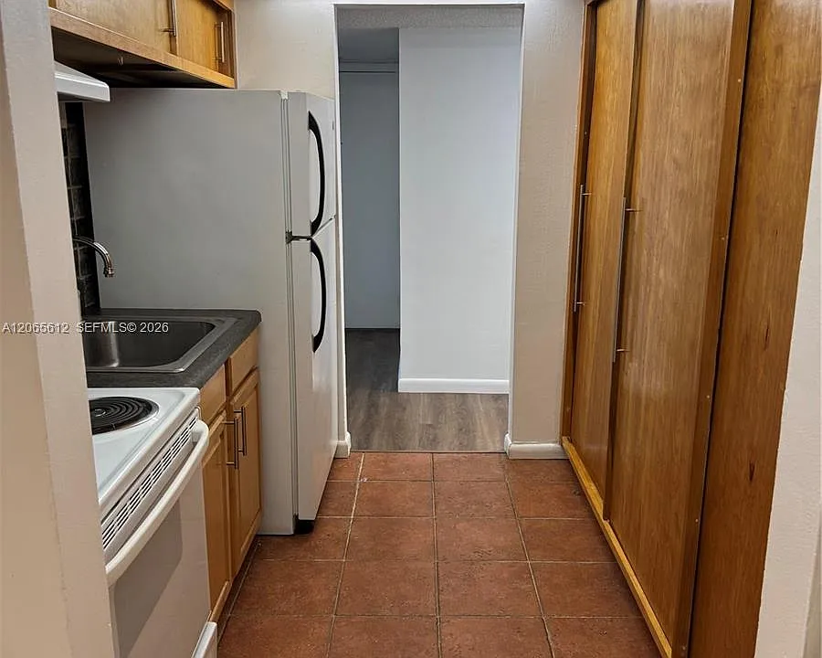 10762 La Placida Dr #7-105
