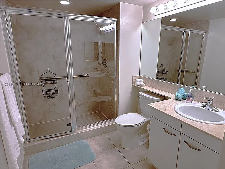2080 S Ocean Dr #1606 — Photo 16