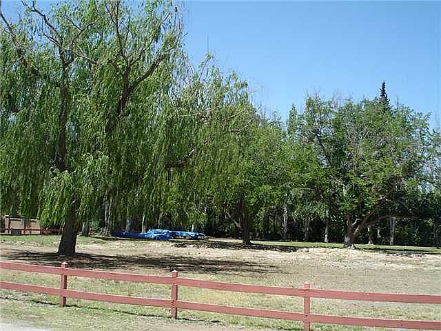 2nd image of 5025 Meadowlark Dr