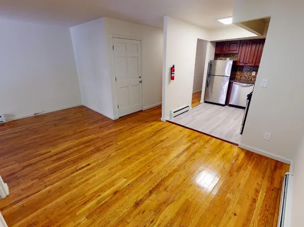 102-52 67th Road image 8 of 33