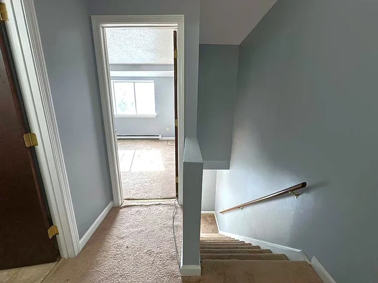 176 Lincoln St — Photo 12