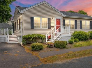 11 4th St, Norwood, MA 02062