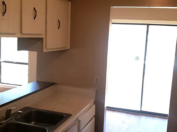 3rd image of 5715 Palo Verde Dr APT 4