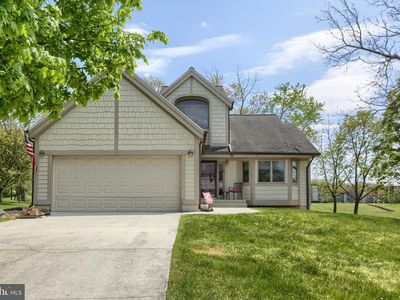 1207 Pheasant Dr S, Carlisle, PA, 17013