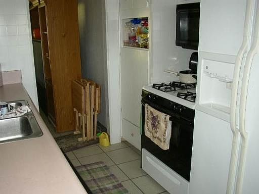 5th image of 2502 TOWN FIELD DR
