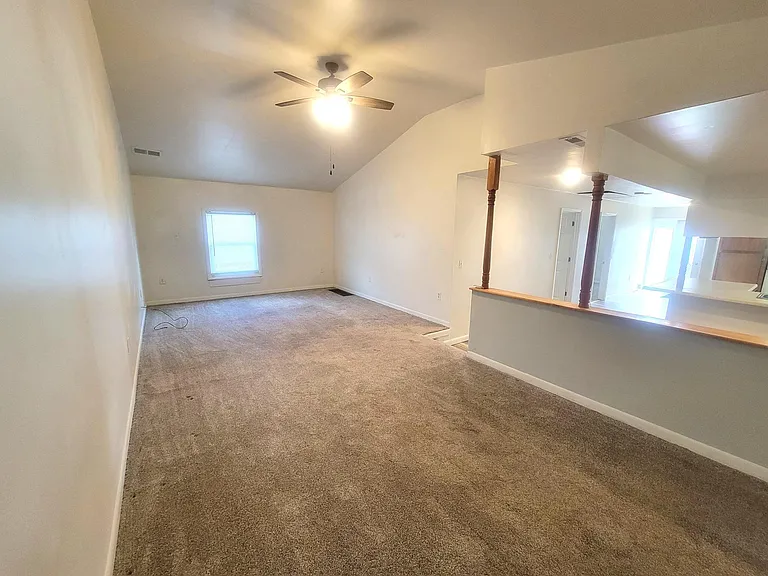 12264 Roosevelt Blvd — Photo 12