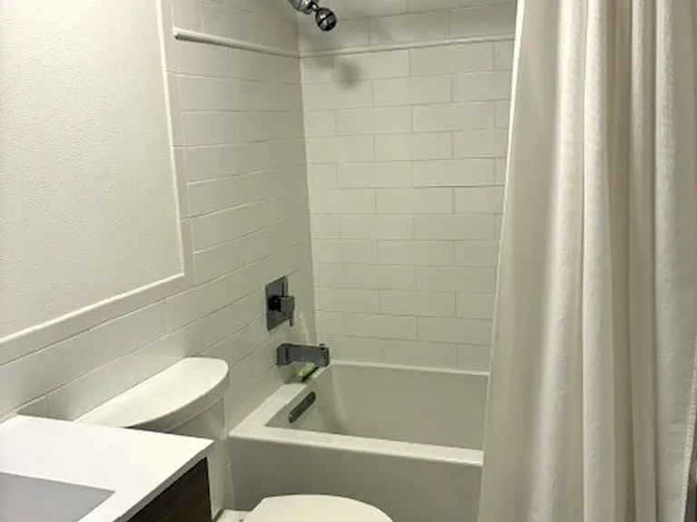 900 Meadow Creek Dr #303 — Photo 16