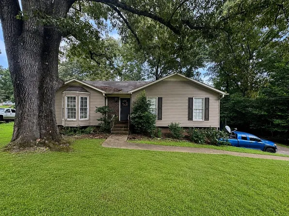 773 Chestnut Dr, Pinson, AL 35126